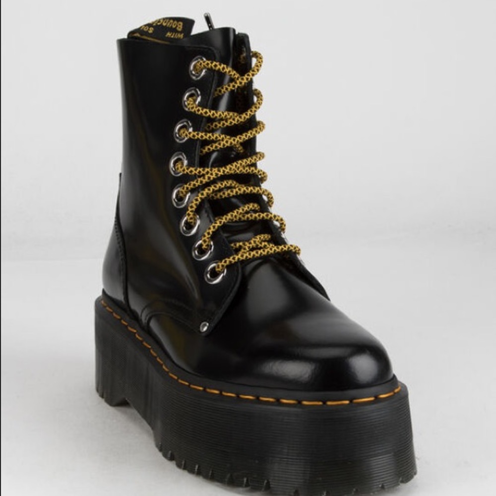 COPY - Dr. Martens Jadon Max Women’s Platform Boots